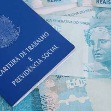 13º salário em São Leopoldo